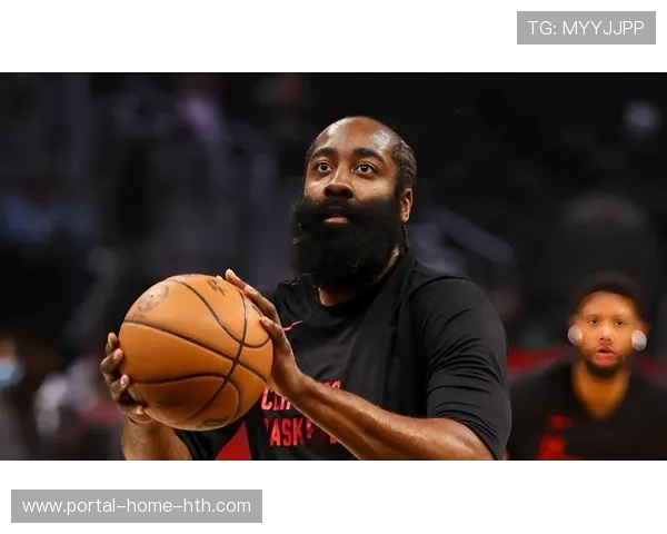 专家分析哈登交易动机，探讨其争冠机会与合同保障